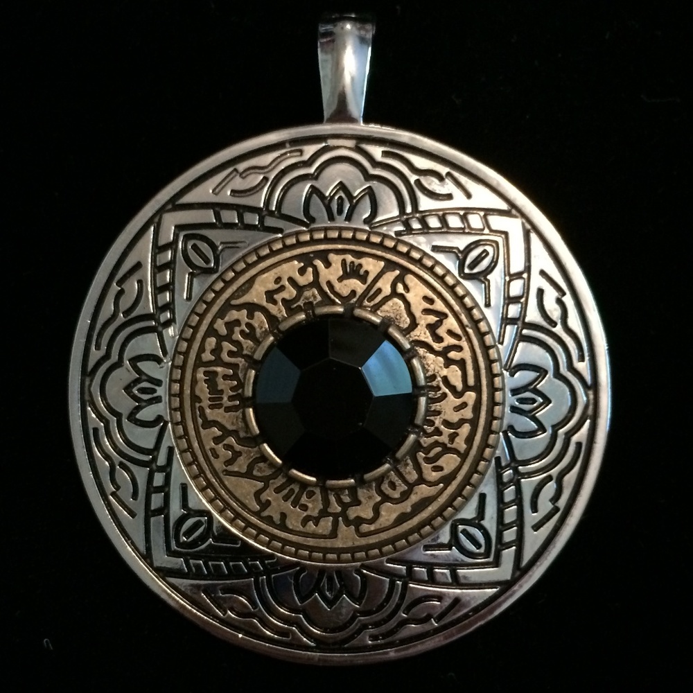 Mesa Necklace Enhancer